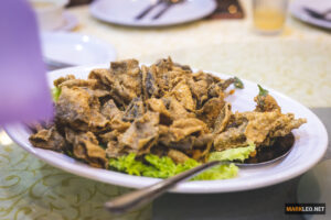 Deep fried salted egg fish skin